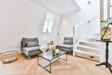 Parlak oturma odası