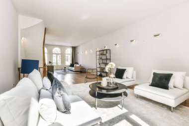 Parlak oturma odası