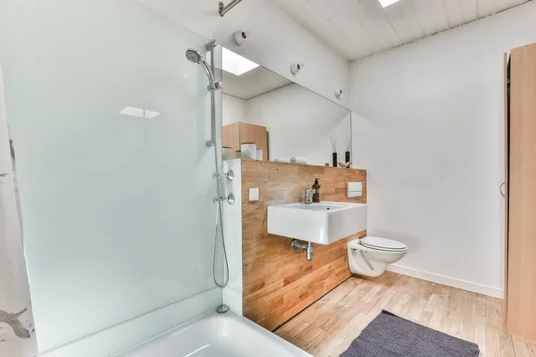Elegancki design łazienki — Zdjęcie stockowe