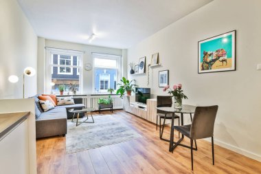 Parlak oturma odası