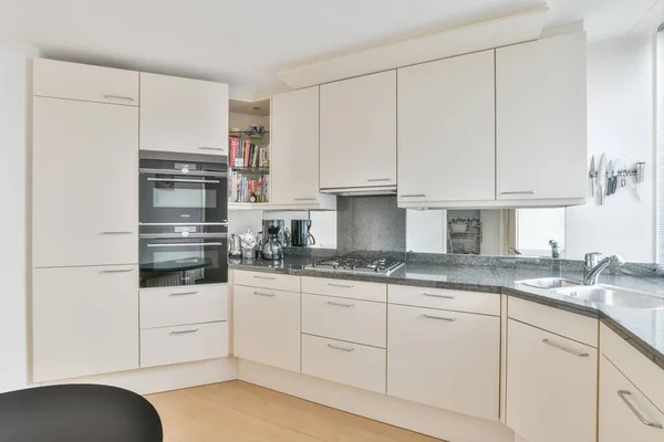 Beautiful kitchen design — Stock Photo, Image