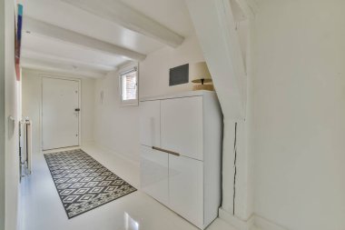 Boş koridor tasarımı