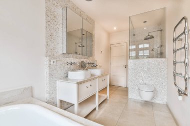 Zarif banyo tasarımı.