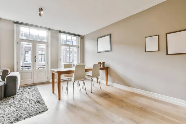 Moderne eetkamer — Stockfoto