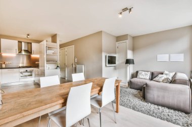 Modern yemek odası.