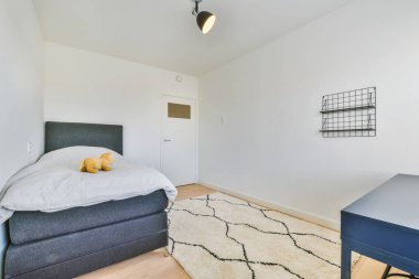 Parlak yatak odası tasarımı