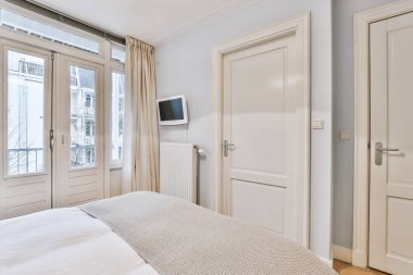 Parlak yatak odası tasarımı