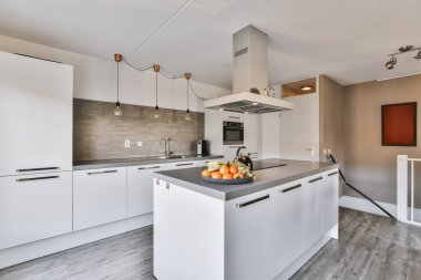 Parlak mutfak tasarımı