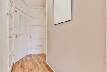 İçerideki rahat oda.