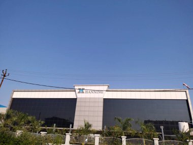 Vadodara Gujarat 'taki Hindistan yerel fabrikası.