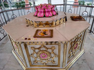 Vadodara Gujarat 'tan Hindu tanrı tapınağı.