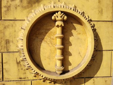 Hindu tanrılarının putu.