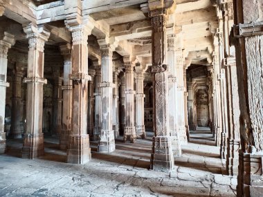 Jamie Camii tarihi bir yerde