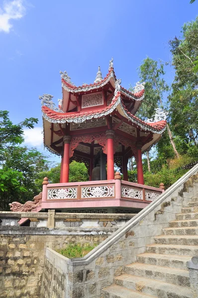 Традиционный китайский храм в пагоде в Азии — стоковое фото