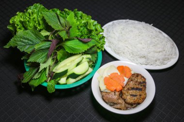 Topuz cha veya Vietnamca kebap Pirinç Noodle Obama