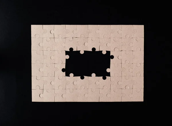 Puzzle Cartone Uno Sfondo Nero Posa Piatta Copia Spazio — Foto Stock