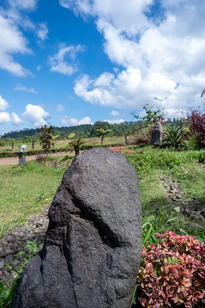 天然石と風景写真ラウンBanyuwangi指数の滝の場所 — ストック写真
