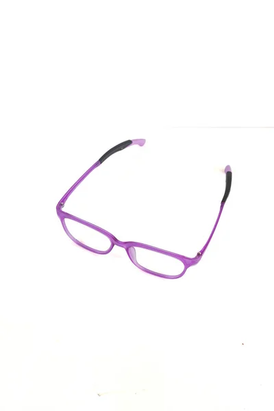 Izolační Brýle Bílém Pozadí Fialový Hranatý Rám Brýlí Zámkem Ucho — Stock fotografie