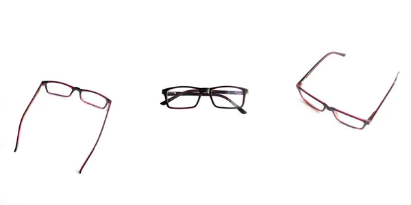 白い背景に隔離された複数の角度から写真の中の黒赤の正方形の眼鏡 — ストック写真