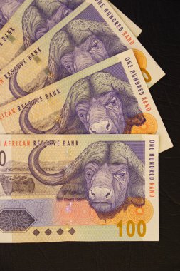 Yüz rand banknotlar