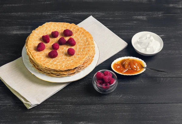 Stack of pancakes on a white porcelain plate — 스톡 사진