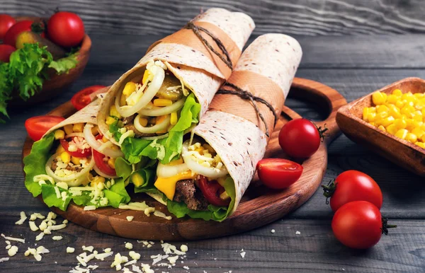 Sandwiches twisted roll Tortilla — Stock Photo, Image