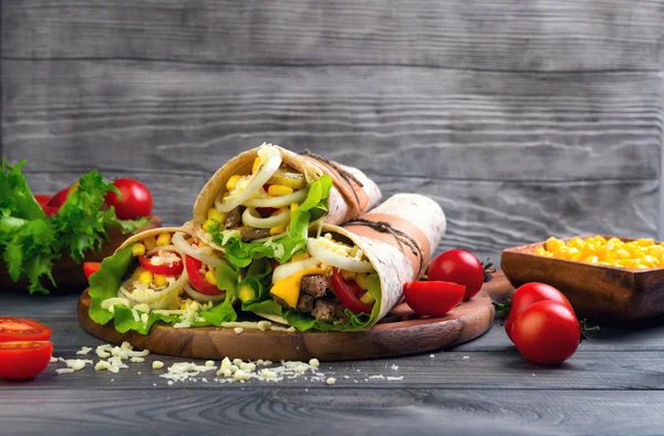 Sandwiches twisted roll Tortilla — Stock Photo, Image