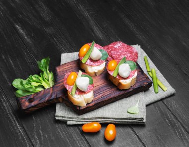 Little tapas sandwiches