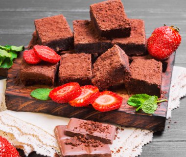 Çikolatalı kek kek