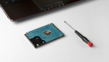 laptop onarım için sabit disk