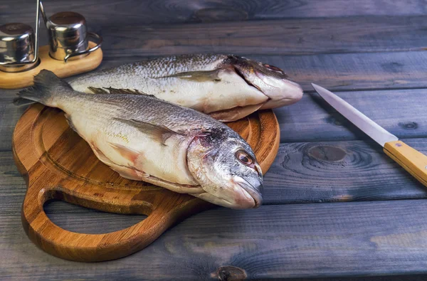Dorado pescado comida —  Fotos de Stock