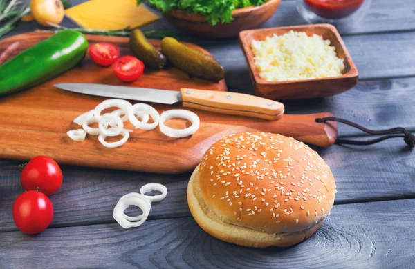 Ingredients for cheeseburgers — Stock Image Ingredients for cheeseburgers Royalty Free Stock Photos