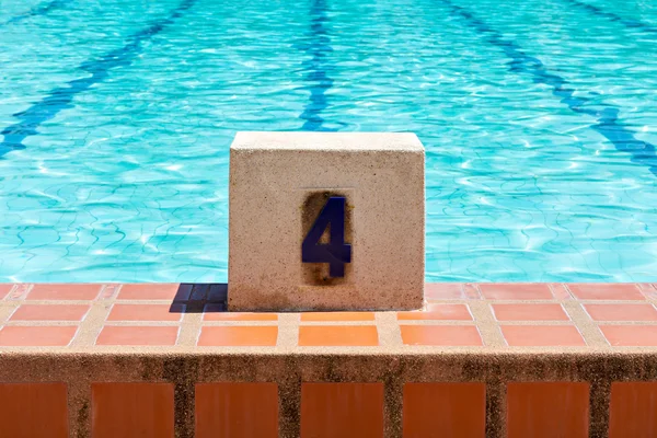 Corsia della piscina numero 4 — Foto Stock