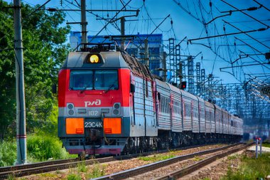tren yolu