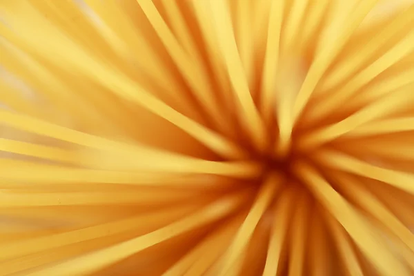Um monte de massa de esparguete. Imagem desfocada — Fotografia de Stock