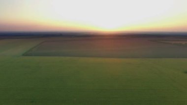 Bir alanın Mısır üzerinde uçuş