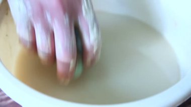 Potter kil gemi yapar