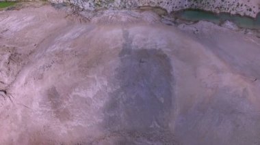 Uçan bir ekskavatör kariyer