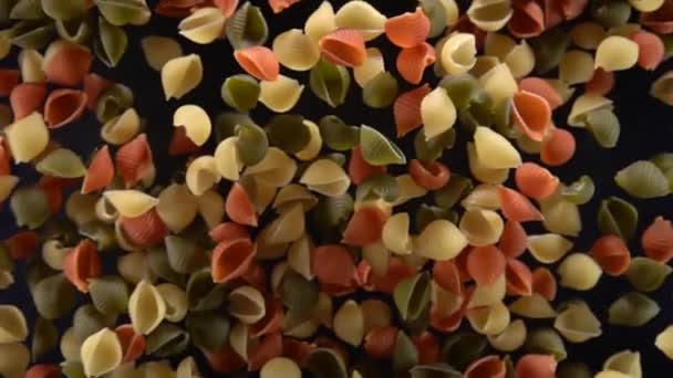 Esplosione di pasta su fondo nero 500 fps — Video Stock