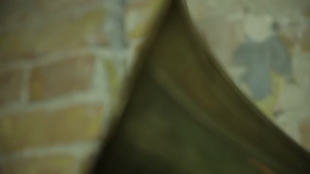 Gramophone sur la table 