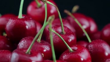 Kiraz, Tabakta Kırmızı Kiraz