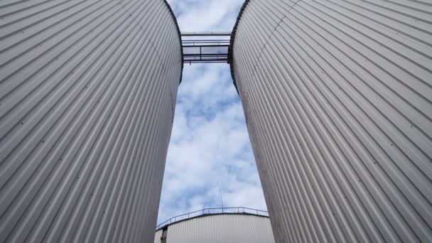 Large Reservoirs in Production — Stock Footage Large Reservoirs in Production Video Clip