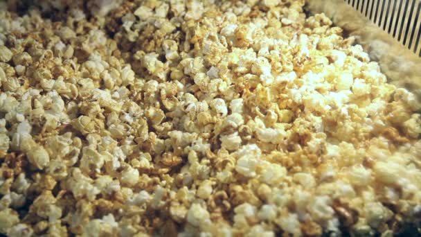 Popcorn gép pattogatott kukorica — Stock videók