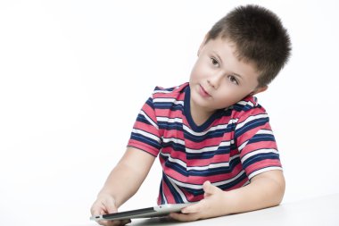 Tablet Pc üzerinde oynama çocuk