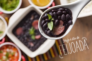 Feijoada geleneksel çanak