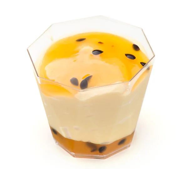 Passion fruit mousse — Stockfoto