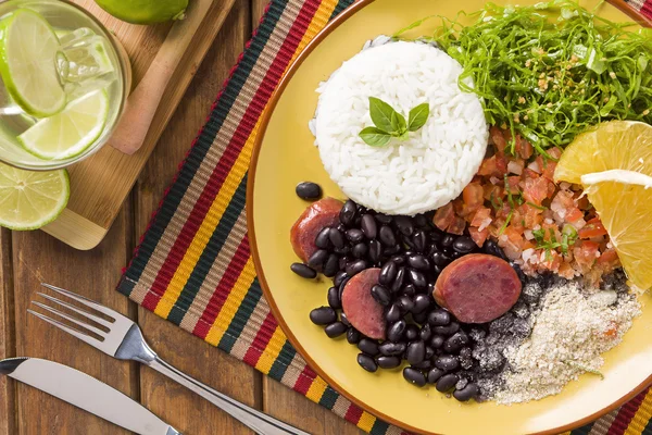 Feijoada tradiční pokrm — Stock fotografie