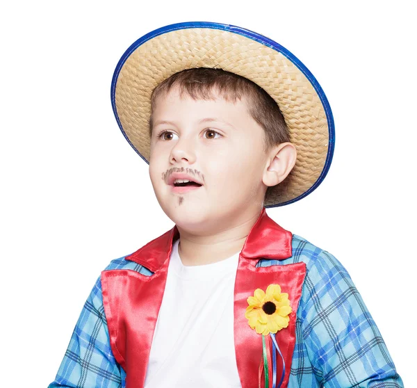 Menino vestindo chapéu de palha posando — Fotografia de Stock