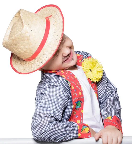 Niño con sombrero de paja posando — Foto de Stock