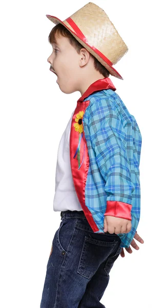 Fiú visel, szalmakalap pózol — Stock Fotó